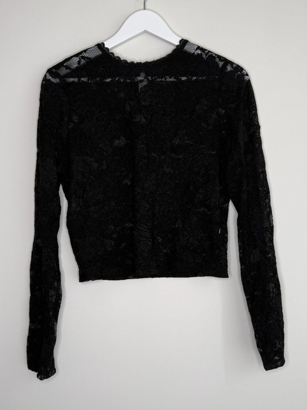 Black Lace Long Sleeve Top